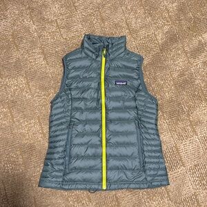 Patagonia - Women’s Down Sweater Vest